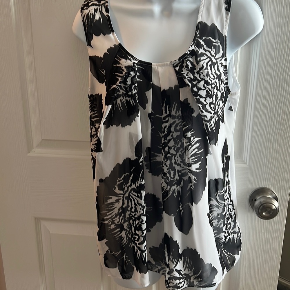Black and white tank